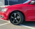 Фольксваген Джетта 2013 в Львове на Automoto.ua Красный Фольксваген Джетта, объемом двигателя 2 л и пробегом 253 тыс. км за 6990 $, фото 4 на Automoto.ua