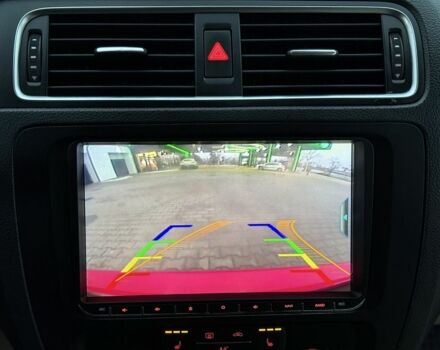 Красный Фольксваген Джетта, объемом двигателя 1.8 л и пробегом 208 тыс. км за 9850 $, фото 16 на Automoto.ua