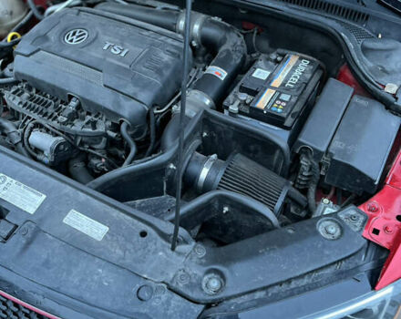 Червоний Фольксваген Джетта, об'ємом двигуна 2 л та пробігом 192 тис. км за 12000 $, фото 15 на Automoto.ua