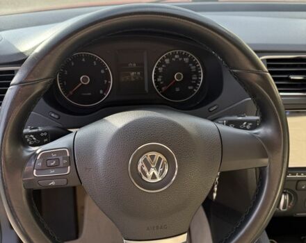 Красный Фольксваген Джетта, объемом двигателя 1.8 л и пробегом 52 тыс. км за 11999 $, фото 14 на Automoto.ua