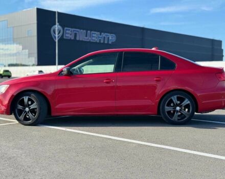 Красный Фольксваген Джетта, объемом двигателя 2 л и пробегом 253 тыс. км за 7130 $, фото 3 на Automoto.ua