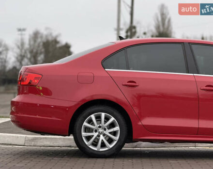 Червоний Фольксваген Джетта, об'ємом двигуна 1.8 л та пробігом 208 тис. км за 9850 $, фото 9 на Automoto.ua