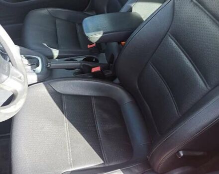 Красный Фольксваген Джетта, объемом двигателя 1.8 л и пробегом 263 тыс. км за 8300 $, фото 7 на Automoto.ua