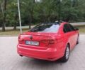 Красный Фольксваген Джетта, объемом двигателя 2 л и пробегом 136 тыс. км за 11500 $, фото 5 на Automoto.ua
