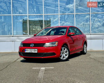 Червоний Фольксваген Джетта, об'ємом двигуна 1.8 л та пробігом 217 тис. км за 7990 $, фото 5 на Automoto.ua