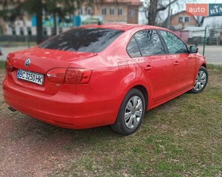 Красный Фольксваген Джетта, объемом двигателя 1.8 л и пробегом 175 тыс. км за 7550 $, фото 6 на Automoto.ua