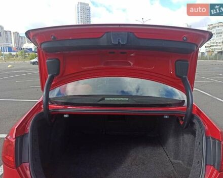 Красный Фольксваген Джетта, объемом двигателя 1.8 л и пробегом 263 тыс. км за 8300 $, фото 20 на Automoto.ua