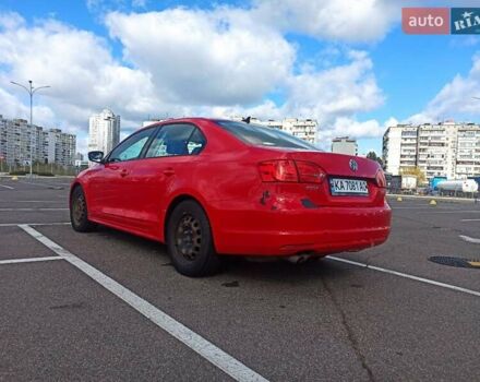 Красный Фольксваген Джетта, объемом двигателя 1.8 л и пробегом 263 тыс. км за 8300 $, фото 4 на Automoto.ua