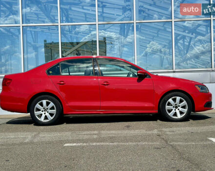 Червоний Фольксваген Джетта, об'ємом двигуна 1.8 л та пробігом 217 тис. км за 7990 $, фото 10 на Automoto.ua