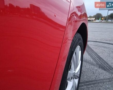 Красный Фольксваген Джетта, объемом двигателя 1.8 л и пробегом 180 тыс. км за 9000 $, фото 3 на Automoto.ua