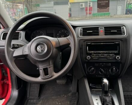 Червоний Фольксваген Джетта, об'ємом двигуна 2 л та пробігом 250 тис. км за 7500 $, фото 7 на Automoto.ua