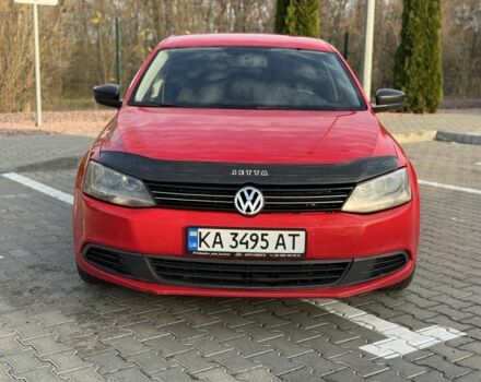 Красный Фольксваген Джетта, объемом двигателя 2 л и пробегом 240 тыс. км за 7150 $, фото 1 на Automoto.ua