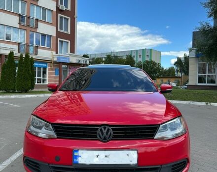 Красный Фольксваген Джетта, объемом двигателя 1.8 л и пробегом 178 тыс. км за 7700 $, фото 2 на Automoto.ua