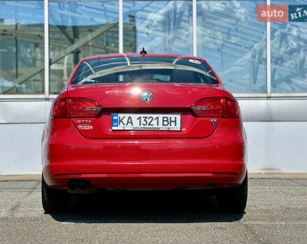 Червоний Фольксваген Джетта, об'ємом двигуна 1.8 л та пробігом 217 тис. км за 7990 $, фото 15 на Automoto.ua