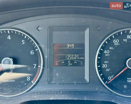 Червоний Фольксваген Джетта, об'ємом двигуна 1.8 л та пробігом 217 тис. км за 7990 $, фото 54 на Automoto.ua