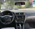 Красный Фольксваген Джетта, объемом двигателя 1.8 л и пробегом 145 тыс. км за 9500 $, фото 5 на Automoto.ua