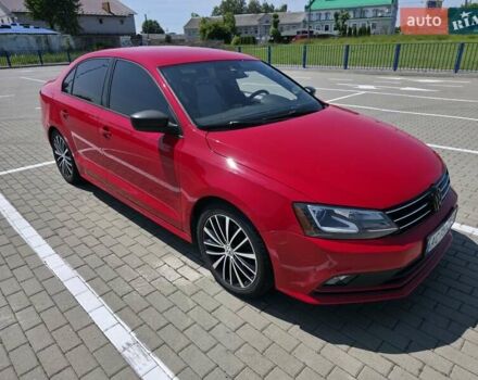 Червоний Фольксваген Джетта, об'ємом двигуна 1.8 л та пробігом 231 тис. км за 11000 $, фото 2 на Automoto.ua