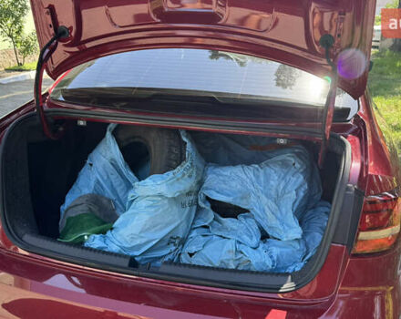 Красный Фольксваген Джетта, объемом двигателя 1.4 л и пробегом 158 тыс. км за 12250 $, фото 7 на Automoto.ua