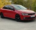 Красный Фольксваген Джетта, объемом двигателя 1.8 л и пробегом 179 тыс. км за 11000 $, фото 1 на Automoto.ua