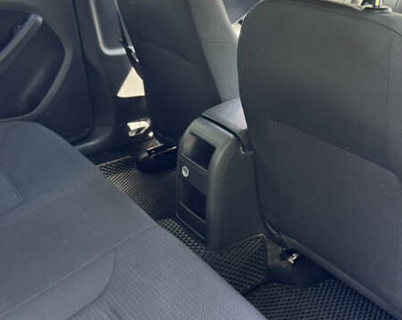 Красный Фольксваген Джетта, объемом двигателя 1.4 л и пробегом 158 тыс. км за 12250 $, фото 6 на Automoto.ua