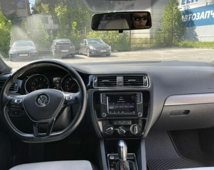 Красный Фольксваген Джетта, объемом двигателя 0 л и пробегом 145 тыс. км за 9400 $, фото 5 на Automoto.ua