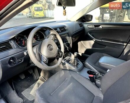 Фольксваген Джетта 2015 у Києві на Automoto.ua Червоний Фольксваген Джетта, об'ємом двигуна 1.4 л та пробігом 182 тис. км за 9400 $, фото 8 на Automoto.ua