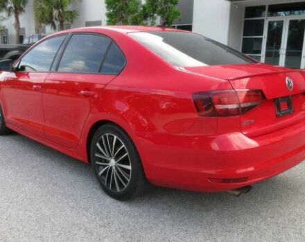 Красный Фольксваген Джетта, объемом двигателя 1.8 л и пробегом 77 тыс. км за 6300 $, фото 5 на Automoto.ua