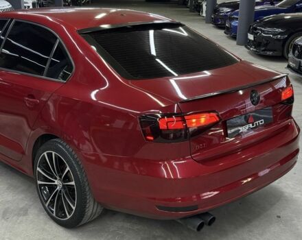 Червоний Фольксваген Джетта, об'ємом двигуна 1.4 л та пробігом 208 тис. км за 9900 $, фото 10 на Automoto.ua