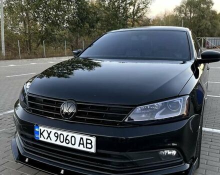 Красный Фольксваген Джетта, объемом двигателя 1.8 л и пробегом 175 тыс. км за 12200 $, фото 12 на Automoto.ua