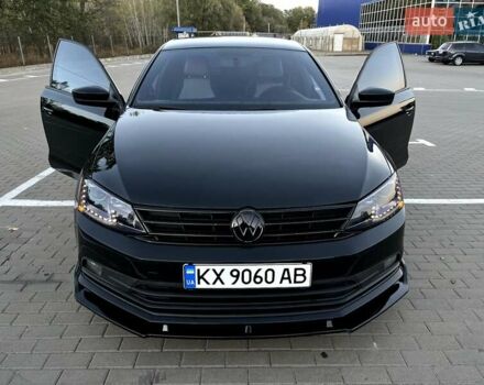 Красный Фольксваген Джетта, объемом двигателя 1.8 л и пробегом 175 тыс. км за 12200 $, фото 9 на Automoto.ua