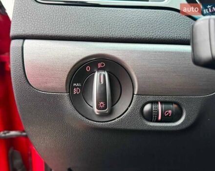 Красный Фольксваген Джетта, объемом двигателя 1.8 л и пробегом 135 тыс. км за 11300 $, фото 33 на Automoto.ua