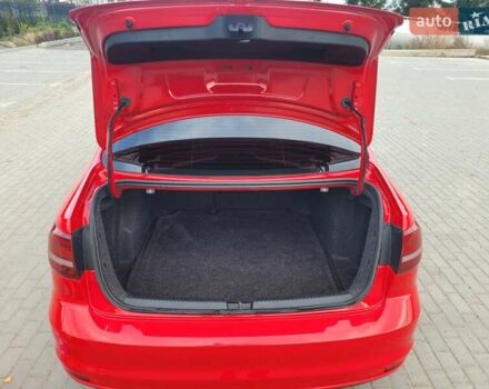 Фольксваген Джетта 2016 у Тернополі на Automoto.ua Червоний Фольксваген Джетта, об'ємом двигуна 1.8 л та пробігом 128 тис. км за 12200 $, фото 33 на Automoto.ua