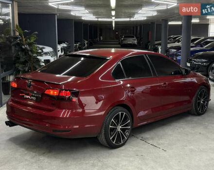 Червоний Фольксваген Джетта, об'ємом двигуна 1.39 л та пробігом 209 тис. км за 9900 $, фото 14 на Automoto.ua