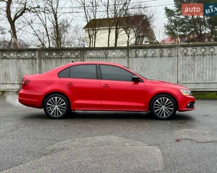 Красный Фольксваген Джетта, объемом двигателя 1.8 л и пробегом 135 тыс. км за 11300 $, фото 5 на Automoto.ua
