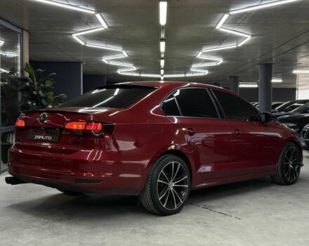 Червоний Фольксваген Джетта, об'ємом двигуна 1.4 л та пробігом 208 тис. км за 9900 $, фото 12 на Automoto.ua