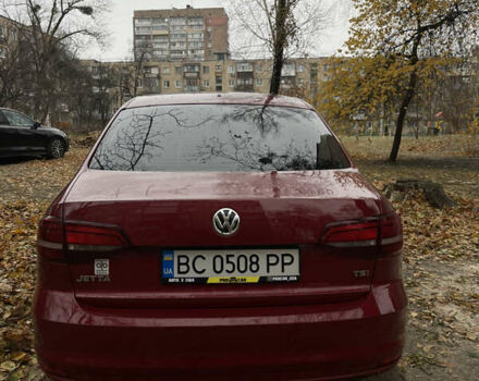 Красный Фольксваген Джетта, объемом двигателя 1.4 л и пробегом 85 тыс. км за 10900 $, фото 2 на Automoto.ua
