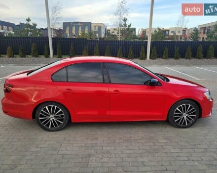Фольксваген Джетта 2016 у Тернополі на Automoto.ua Червоний Фольксваген Джетта, об'ємом двигуна 1.8 л та пробігом 128 тис. км за 12200 $, фото 3 на Automoto.ua