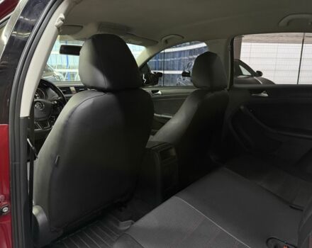 Червоний Фольксваген Джетта, об'ємом двигуна 1.4 л та пробігом 208 тис. км за 9900 $, фото 18 на Automoto.ua