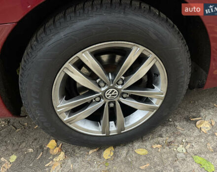 Красный Фольксваген Джетта, объемом двигателя 1.4 л и пробегом 85 тыс. км за 10900 $, фото 5 на Automoto.ua