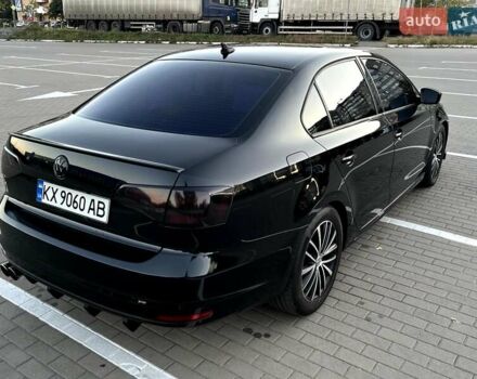 Красный Фольксваген Джетта, объемом двигателя 1.8 л и пробегом 175 тыс. км за 12200 $, фото 7 на Automoto.ua