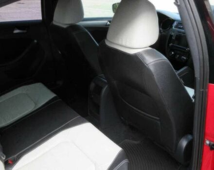 Красный Фольксваген Джетта, объемом двигателя 1.8 л и пробегом 77 тыс. км за 6300 $, фото 11 на Automoto.ua