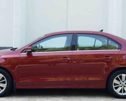 Фольксваген Джетта 2016 в Житомире на Automoto.ua Красный Фольксваген Джетта, объемом двигателя 1.4 л и пробегом 73 тыс. км за 4500 $, фото 3 на Automoto.ua