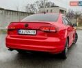 Червоний Фольксваген Джетта, об'ємом двигуна 1.8 л та пробігом 135 тис. км за 10700 $, фото 11 на Automoto.ua