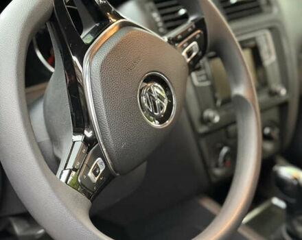 Фольксваген Джетта 2016 в Сумах на Automoto.ua Красный Фольксваген Джетта, объемом двигателя 1.4 л и пробегом 105 тыс. км за 10200 $, фото 31 на Automoto.ua