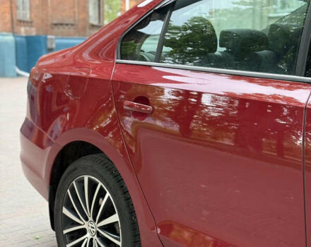 Фольксваген Джетта 2016 в Сумах на Automoto.ua Красный Фольксваген Джетта, объемом двигателя 1.4 л и пробегом 105 тыс. км за 10200 $, фото 4 на Automoto.ua