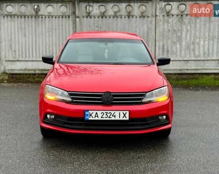 Красный Фольксваген Джетта, объемом двигателя 1.8 л и пробегом 135 тыс. км за 11300 $, фото 1 на Automoto.ua