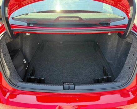 Красный Фольксваген Джетта, объемом двигателя 2 л и пробегом 65 тыс. км за 6400 $, фото 14 на Automoto.ua