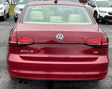 Красный Фольксваген Джетта, объемом двигателя 1.4 л и пробегом 52 тыс. км за 3000 $, фото 4 на Automoto.ua