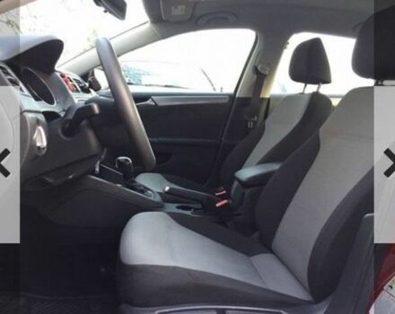 Червоний Фольксваген Джетта, об'ємом двигуна 1.4 л та пробігом 97 тис. км за 12300 $, фото 9 на Automoto.ua