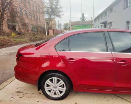 Красный Фольксваген Джетта, объемом двигателя 1.4 л и пробегом 97 тыс. км за 10900 $, фото 5 на Automoto.ua